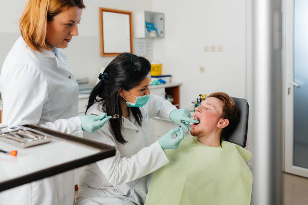 Best Emergency Wisdom Tooth Extraction in Boston, MA